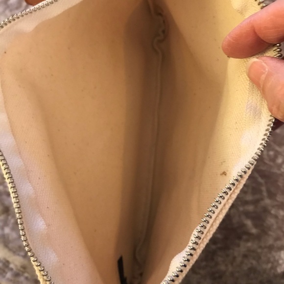 Inspire cosmetic bag - Picture 3 of 3